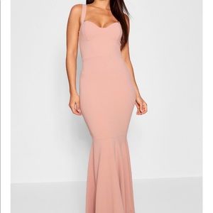 Soft pink mermaid style dress